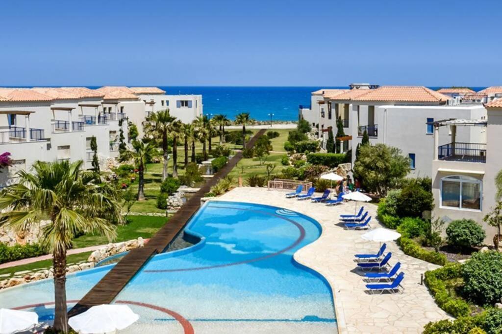 Odyssey Beach Front Apartment Chania  Exterior photo